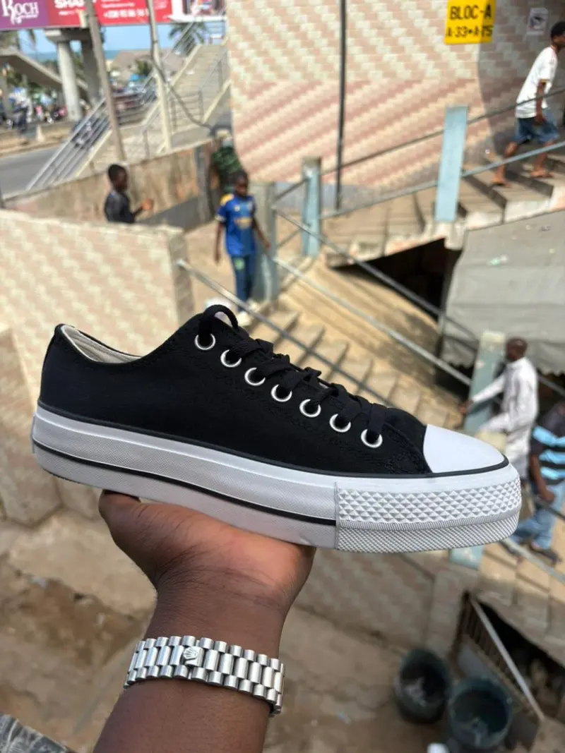 Converse basse noir