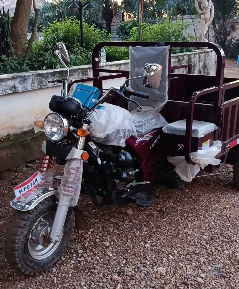 Recherche De Chauffeur Moto 3 Roues Bangui